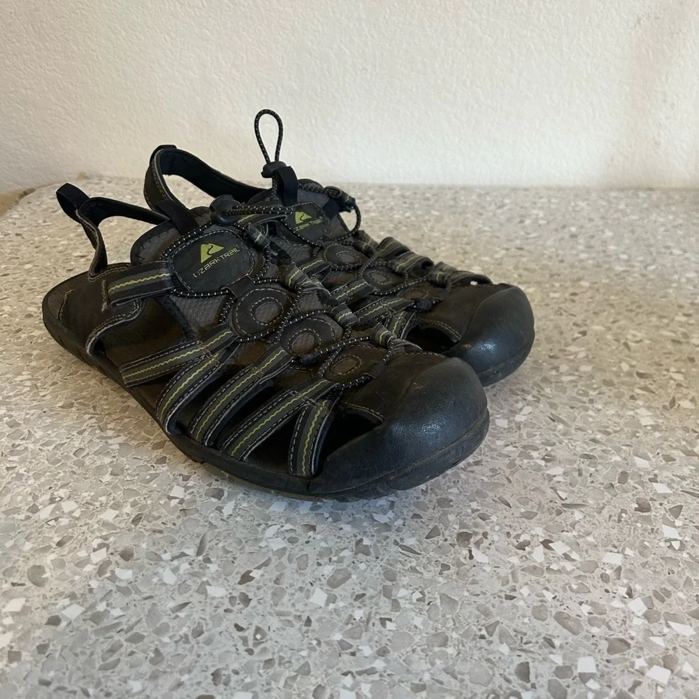 Ozark Trail Men's Size 12 Black Sandals outdoor hiking